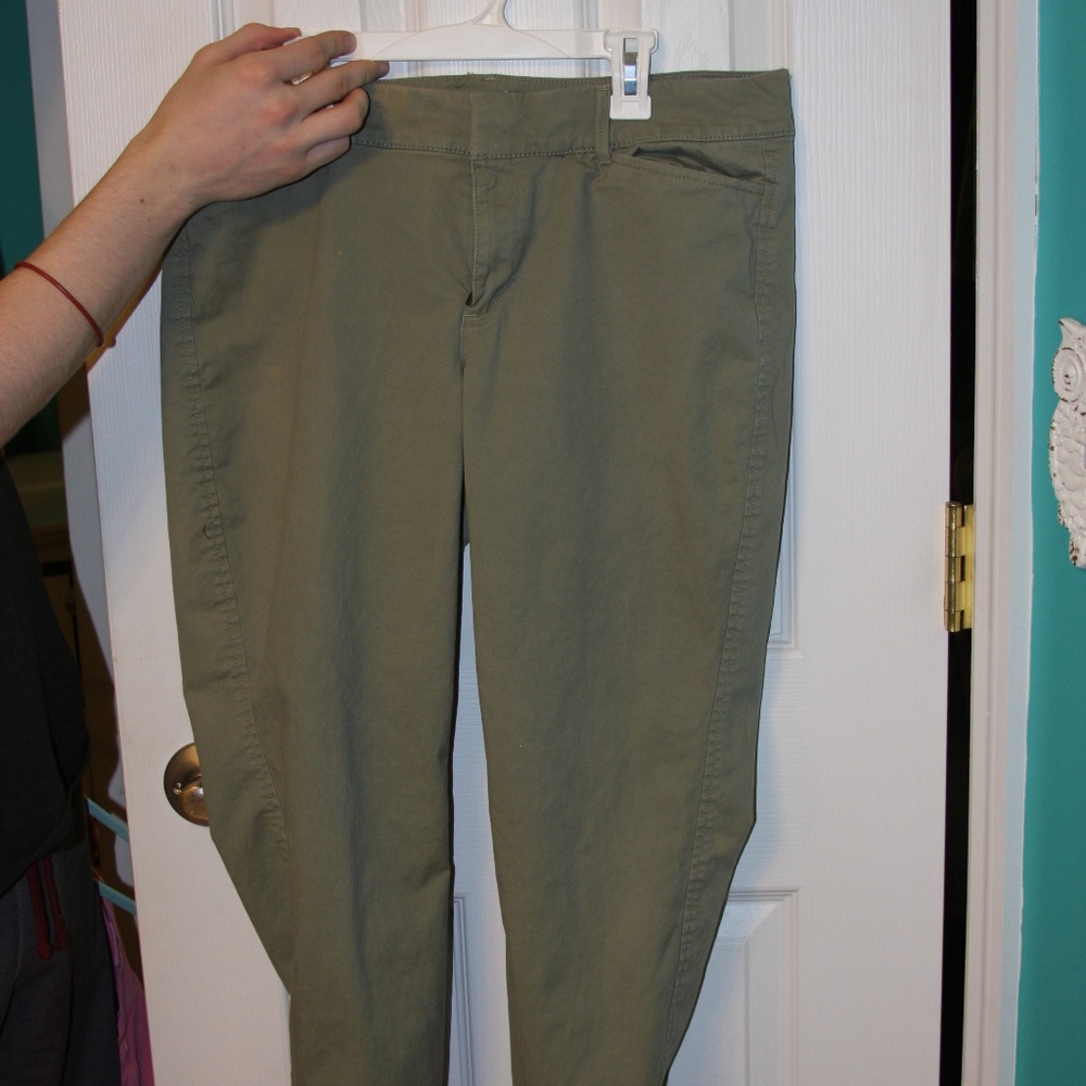 Seasonal pants